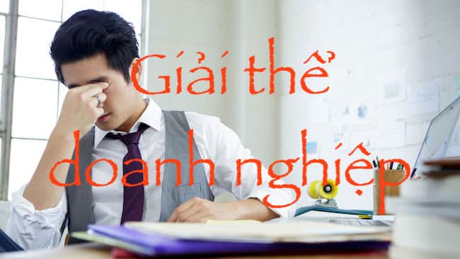 Thông qua quyết định giải thể