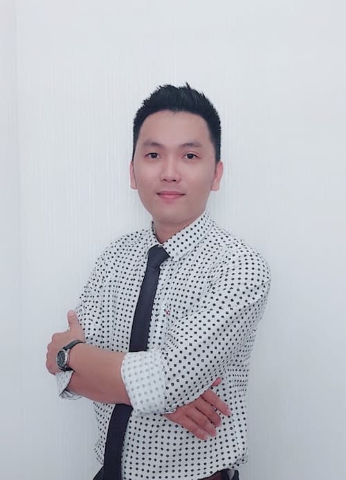 Liên hệ 2 nhan vien tu van gtax 3